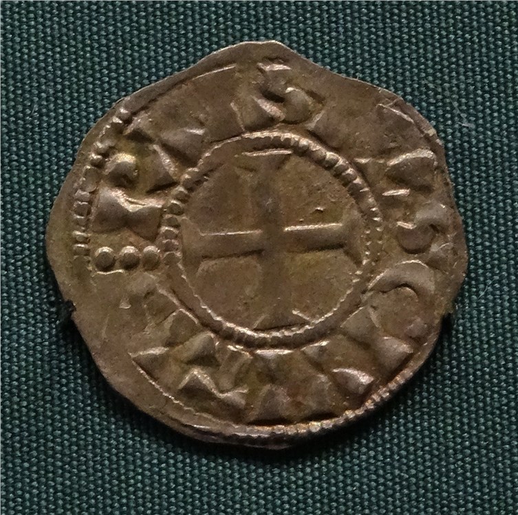 Монета Франция. Денарий (правление Генриха I)