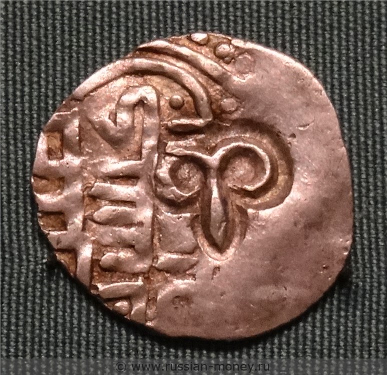 Монета Надчекан (тамга малая). Разновидности, подробное описание