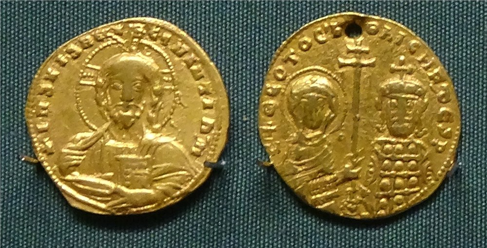 Монета Византия. Номисма тетартерон (правление Никифора II)