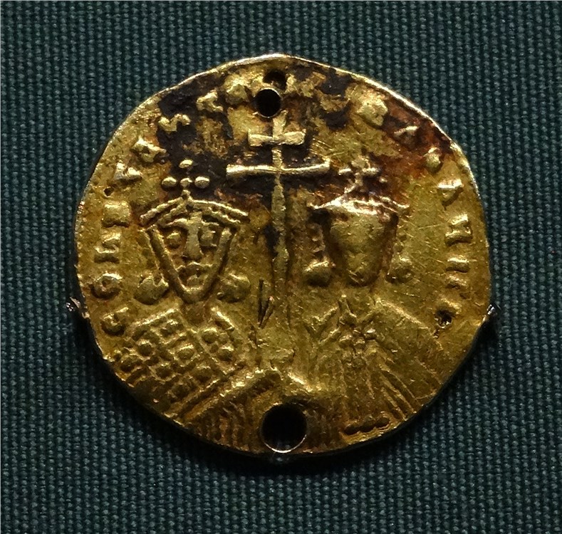 Монета Византия. Солид (правление Константина VII)