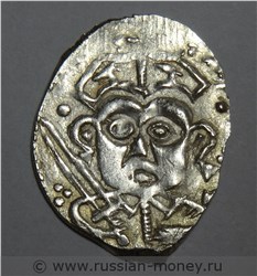 Монета Денга (князь Довмонт, справа нет буквы, на обороте барс влево). Аверс
